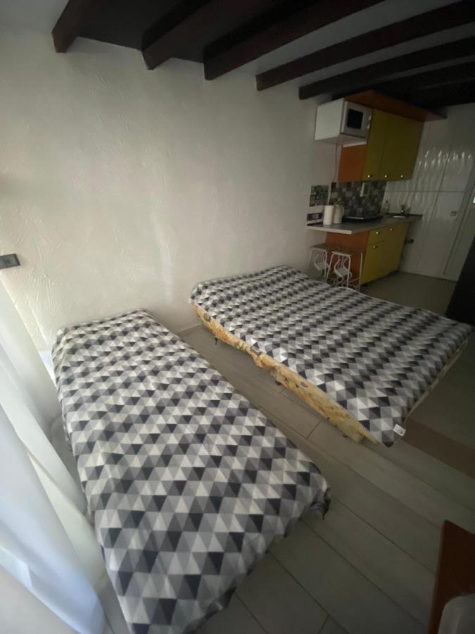 House&House 84 Apartment Petropavlovskaya Borshchagovka Bagian luar foto