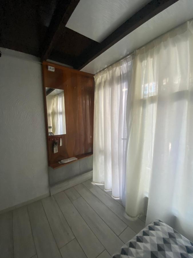 House&House 84 Apartment Petropavlovskaya Borshchagovka Bagian luar foto