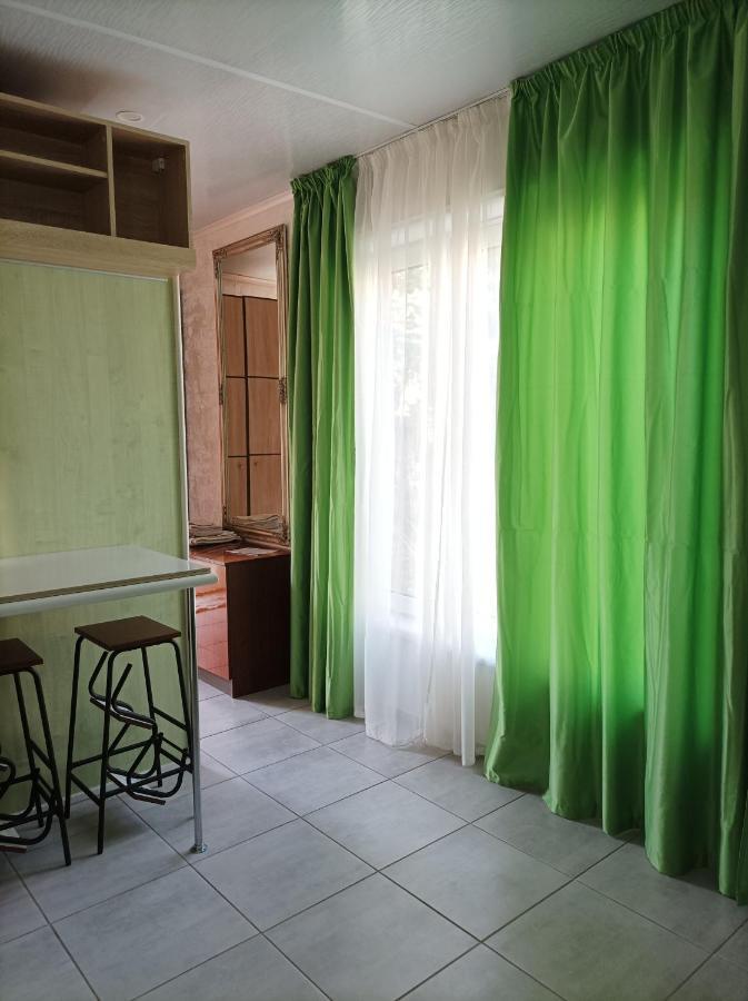House&House 84 Apartment Petropavlovskaya Borshchagovka Bagian luar foto