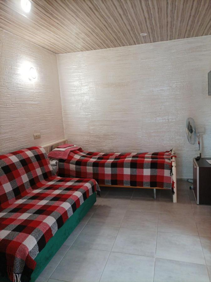 House&House 84 Apartment Petropavlovskaya Borshchagovka Bagian luar foto